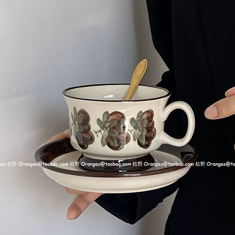 Orange Orange Spoons as the Gifts * Finland Medieval Coffee Set Hand Painted Brown Beautiful and Energetic Policewoman Latte Cup Afternoon Tea