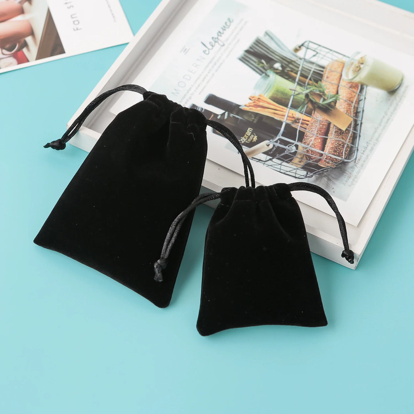 50Pcs Jewelry Packaging Pouches Velvet Drawstring Gift Bag for Wedding Christmas Party Decoration Eyelashes Makeup Storage Bags