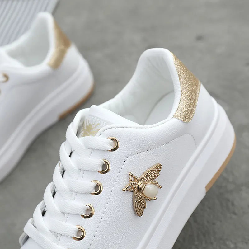 Women Casual Shoes 2021 New Women Sneakers Fashion Breathable PU Leather Platform White Women Shoes Soft Footwears Rhinestone