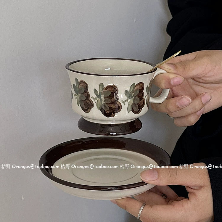 Orange Orange Spoons as the Gifts * Finland Medieval Coffee Set Hand Painted Brown Beautiful and Energetic Policewoman Latte Cup Afternoon Tea