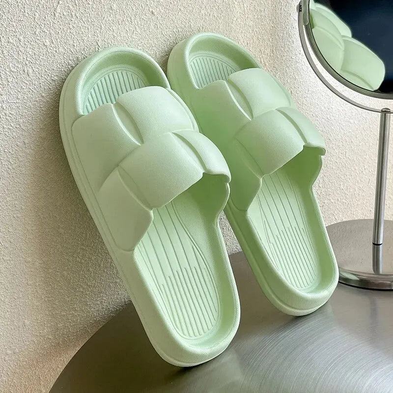 Thick Sole Flat Bottom Bathroom Home Slippers Fashion Soft Sole EVA Indoor Women Sandals Summer Non Slip Herringbone Slippers