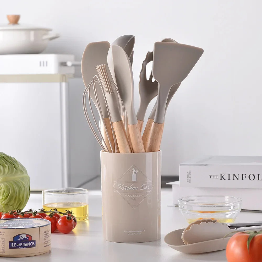 12Pcs Silicone Utensils Set Non-Stick Cookware Spatula Shovel Egg Beaters Wooden Handle Kitchenware Home Kitchen Cooking Tools
