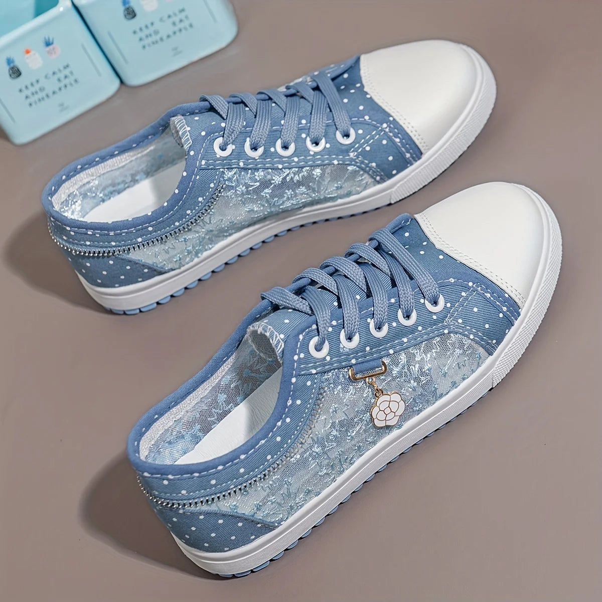 Women Shoes 2022 Fashion Summer Casual Shoes Cutouts Lace Canvas Hollow Breathable Platform Flat Shoes Woman Sneakers